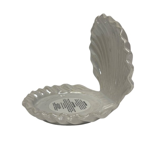 Bath & Body Works Pearl Clam Shell Ceramic Candle Holder White Mermaid - Picture 2 of 9
